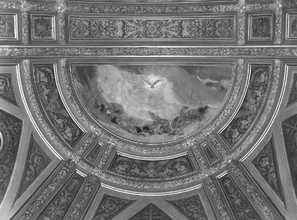 Gloria d'angeli e colomba dello Spirito Santo - Ente Ospedaliero Galliera, Genova